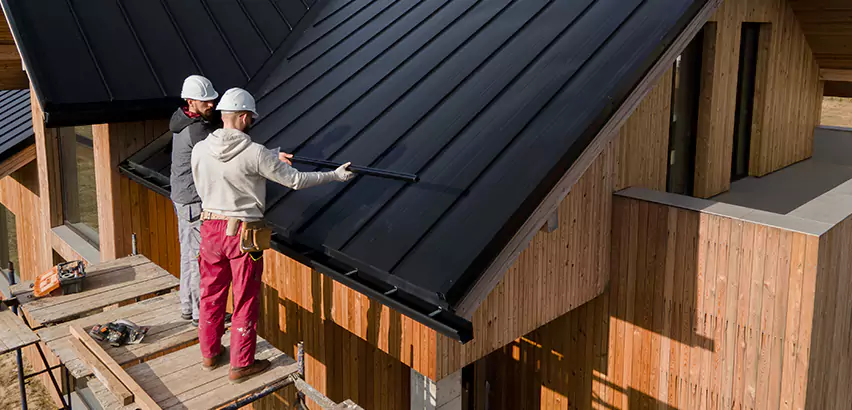 Metal Roof Maintenance in Concho